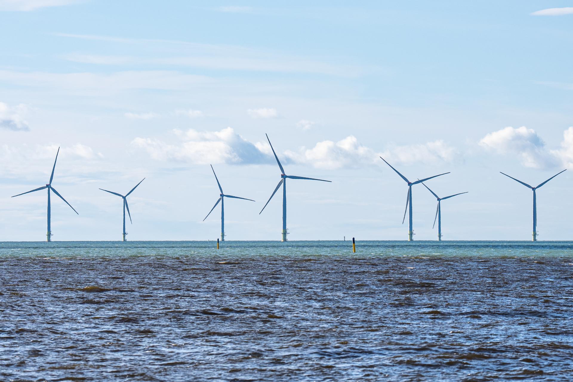 Merituulivoimalat Tahkoluodossa Porissa